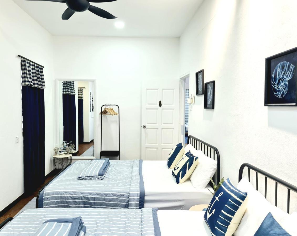 527 Beachhouse L 5 Bedroom With Swimming Pool - 3Min Walk To The Beach Tanjung Bungah  Exterior photo