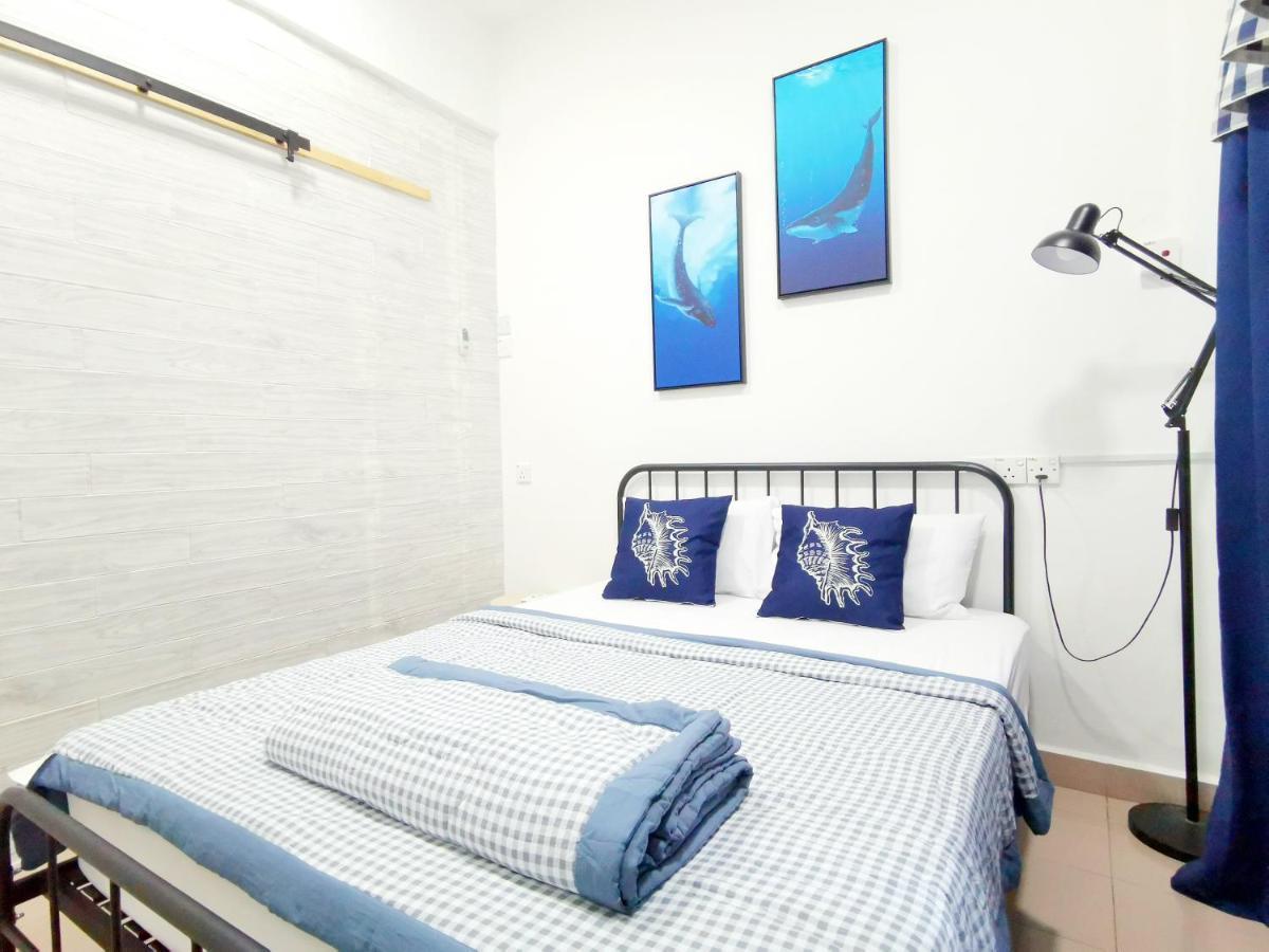527 Beachhouse L 5 Bedroom With Swimming Pool - 3Min Walk To The Beach Tanjung Bungah  Exterior photo