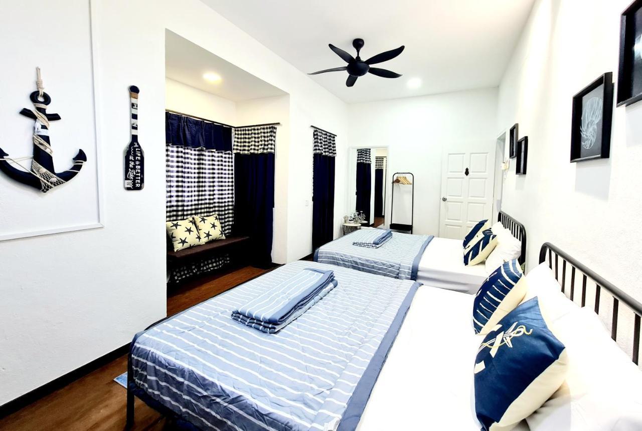 527 Beachhouse L 5 Bedroom With Swimming Pool - 3Min Walk To The Beach Tanjung Bungah  Exterior photo